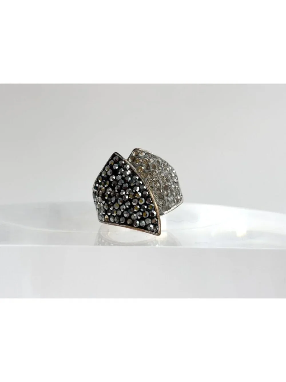 Modernist Folded Multi Rhinestone Brass Plated Malaysian Vintage Ring - sz 8